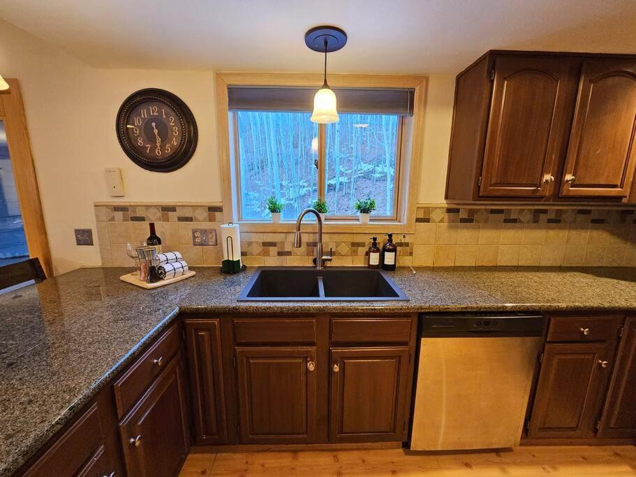 Private And Updated Breck Home With Hot Tub Breckenridge Exterior foto